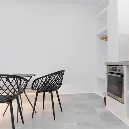 Renata Luxury Naxos Castle Apartment